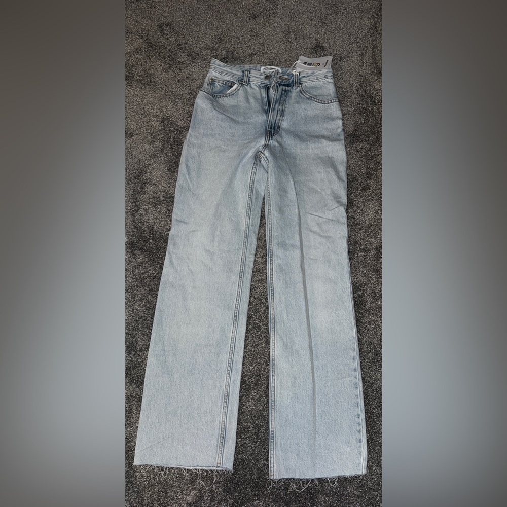 Pull&Bear Light Wash Wide-Leg Jeans